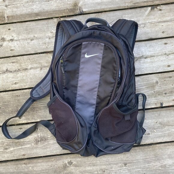 Vintage Nike Backpack Bag Gray Black Middle Check Swoosh - Picture 4 of 10